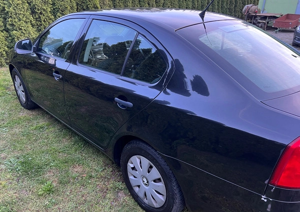Skoda Octavia cena 16900 przebieg: 222850, rok produkcji 2010 z Słomniki małe 92